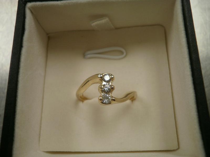 Three stone Diamond Ring